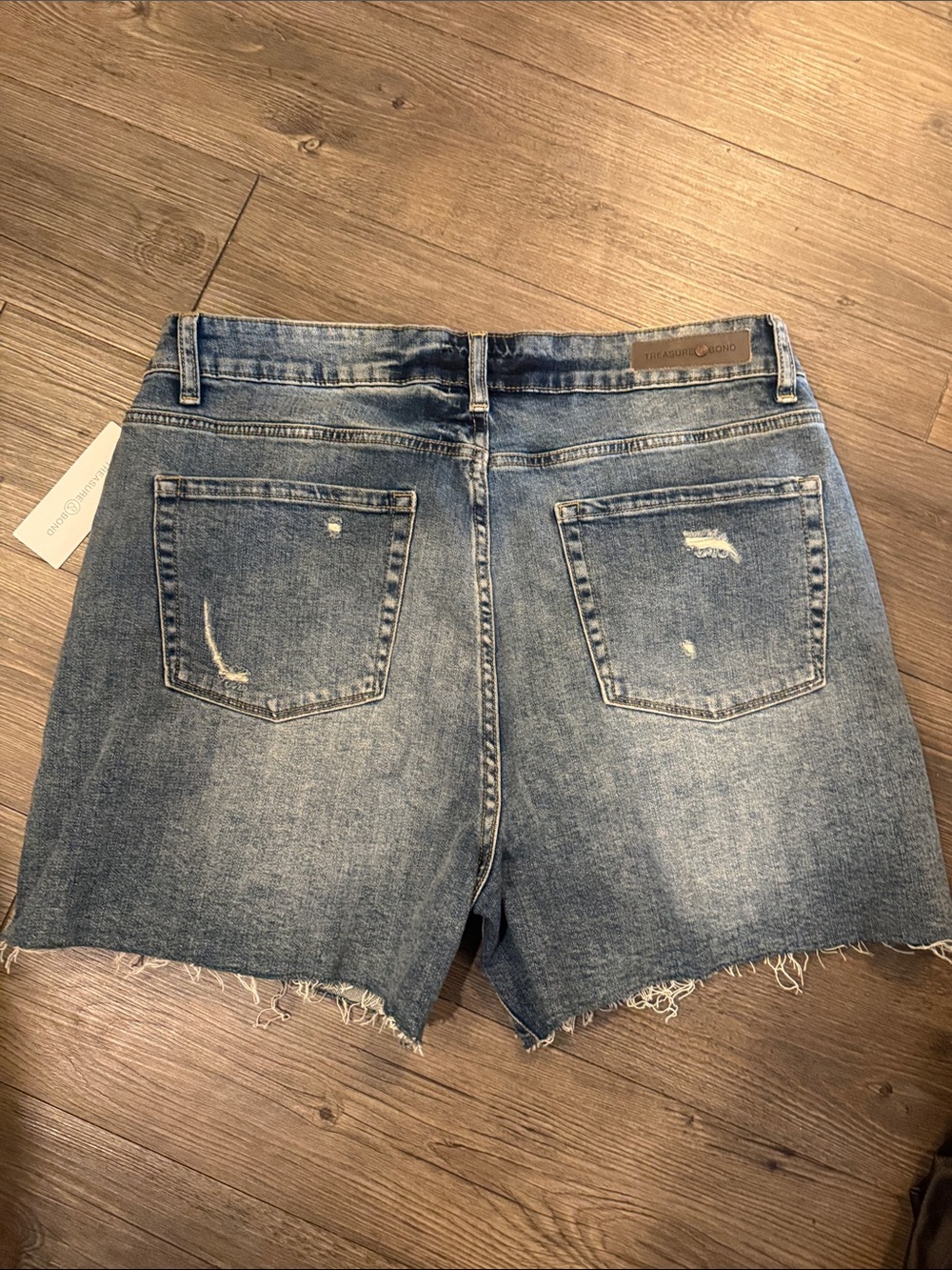 🆕Treasure & Bond Foster Boyfriend High-Rise Denim Shorts. 32. NWT!🔥 - Picture 3 of 5